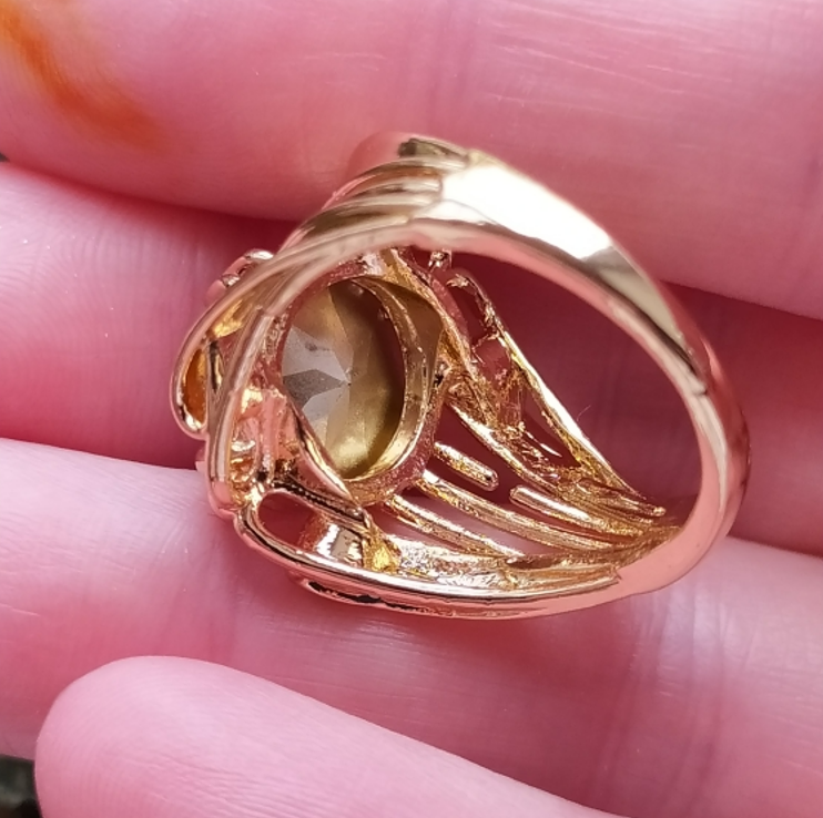 Crimson Throne Magenta Fire Gold Cocktail Ring