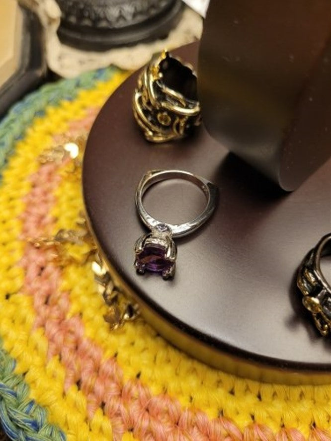 925 Sterling Silver Round Purple Amethyst Unique Ring