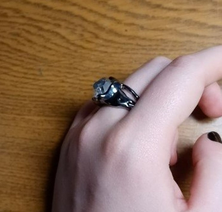 925 Sterling Silver Black Irregular White Rock Ring