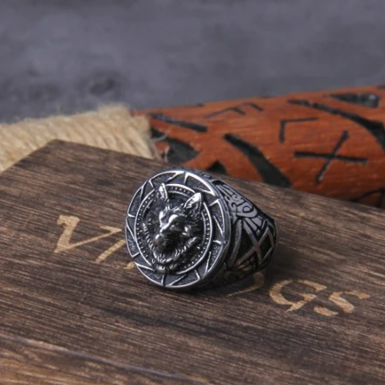 Men's Vintage Retro Wolf Totem Silver Punk Ring