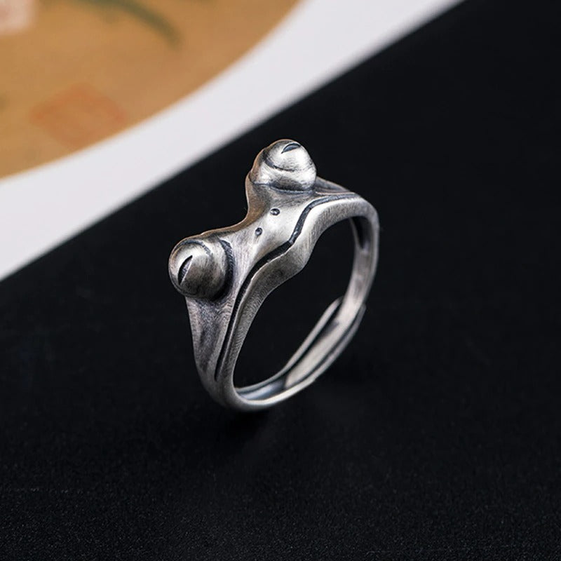 Creative Frog Unique Silver Open Retro Ring