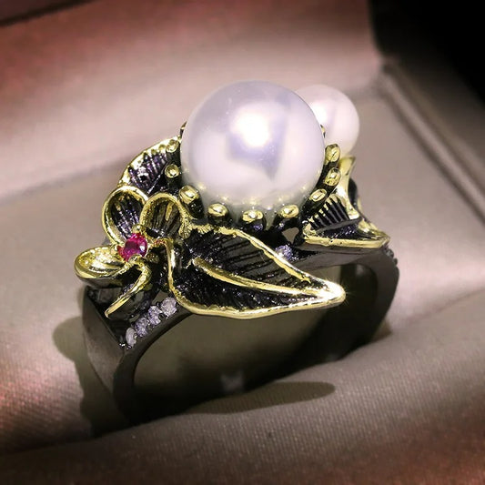 Artistic Round White Pearl Bohemia Black Leaf Flower Ring