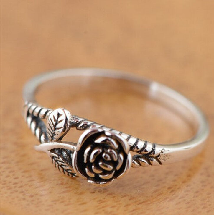 Vintage Silver Rose Flower Cocktail Ring