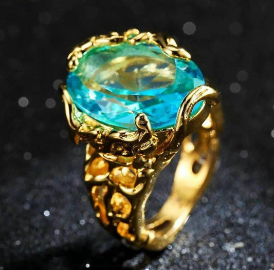 Cluster Hollowed Out Blue Crystal Gold Ring