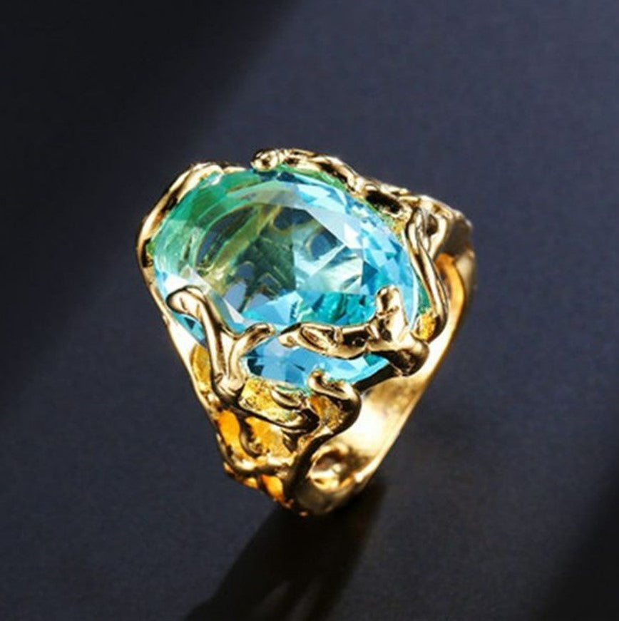 Cluster Hollowed Out Blue Crystal Gold Ring