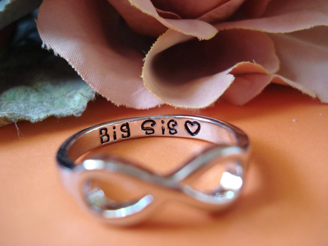 2Pcs Endless Love Infinity Sisters Big Sis Lil Sis Ring Set