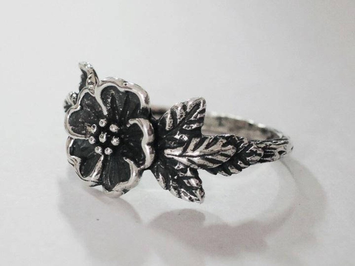 Vintage Rose Flower Leaf Retro Silver Ring