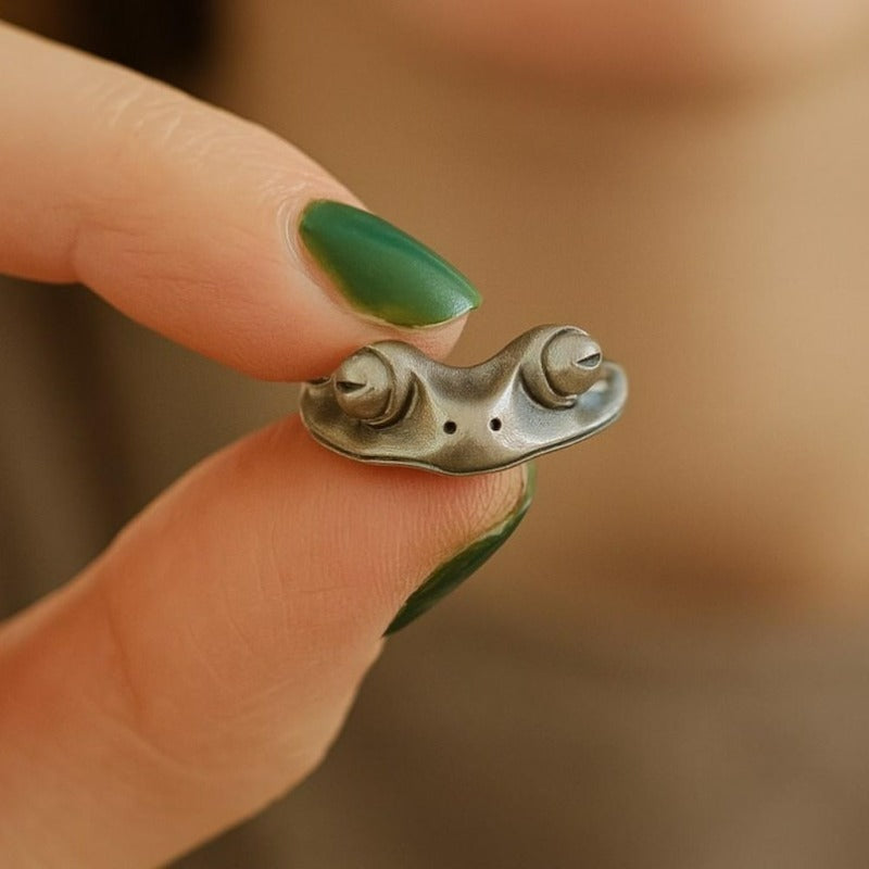 Creative Frog Unique Silver Open Retro Ring