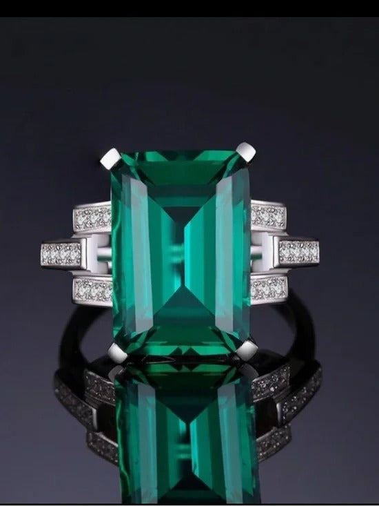 Sterling Silver Big Emerald Green Rectangle Ring