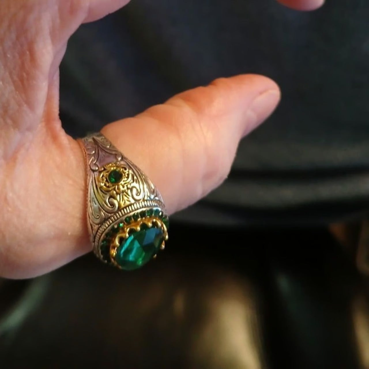 Men's Big Irregular Green Oval Rhinestone Retro Silver Ring