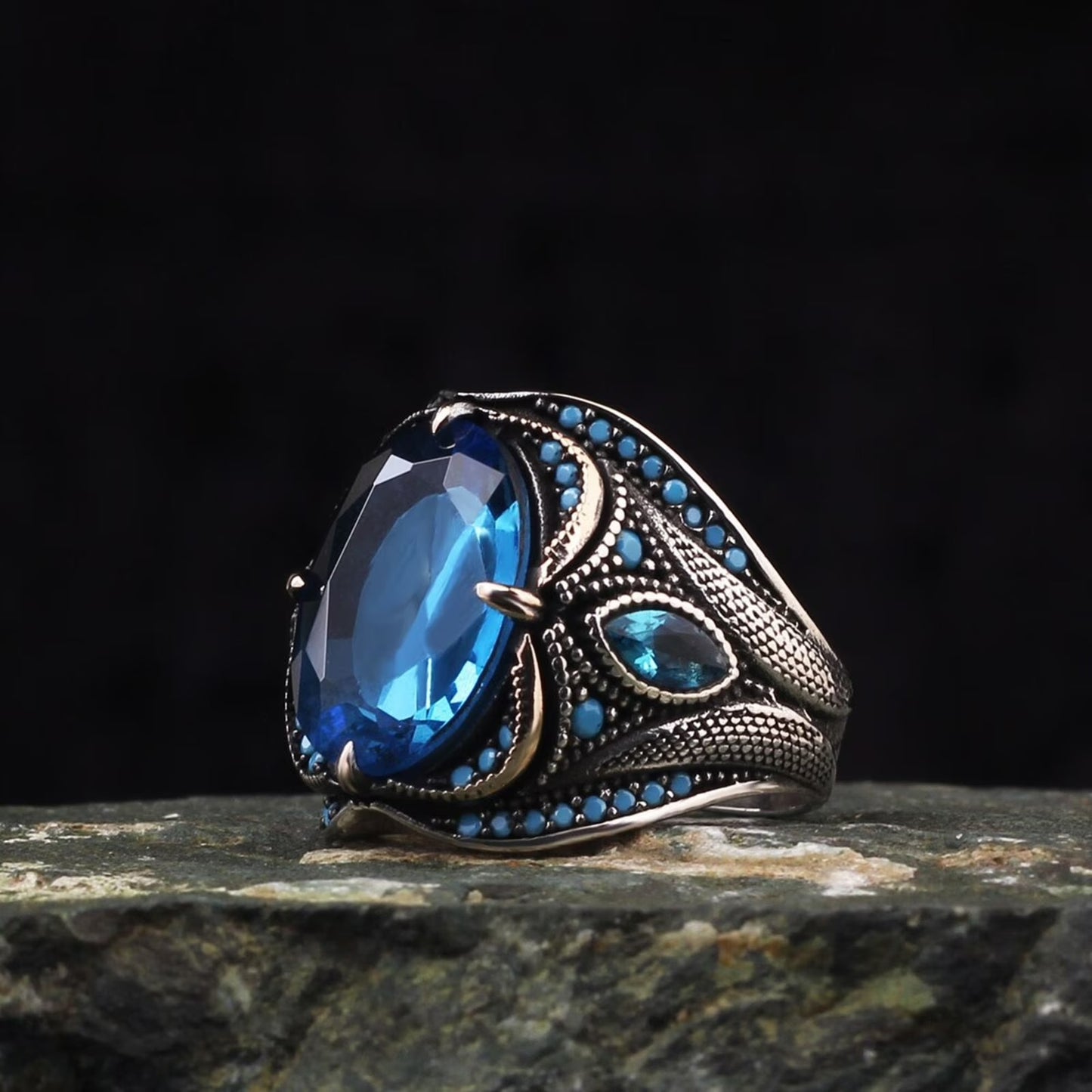 Men's Vintage Blue Crystal Oxidized Silver Boho Signet Ring