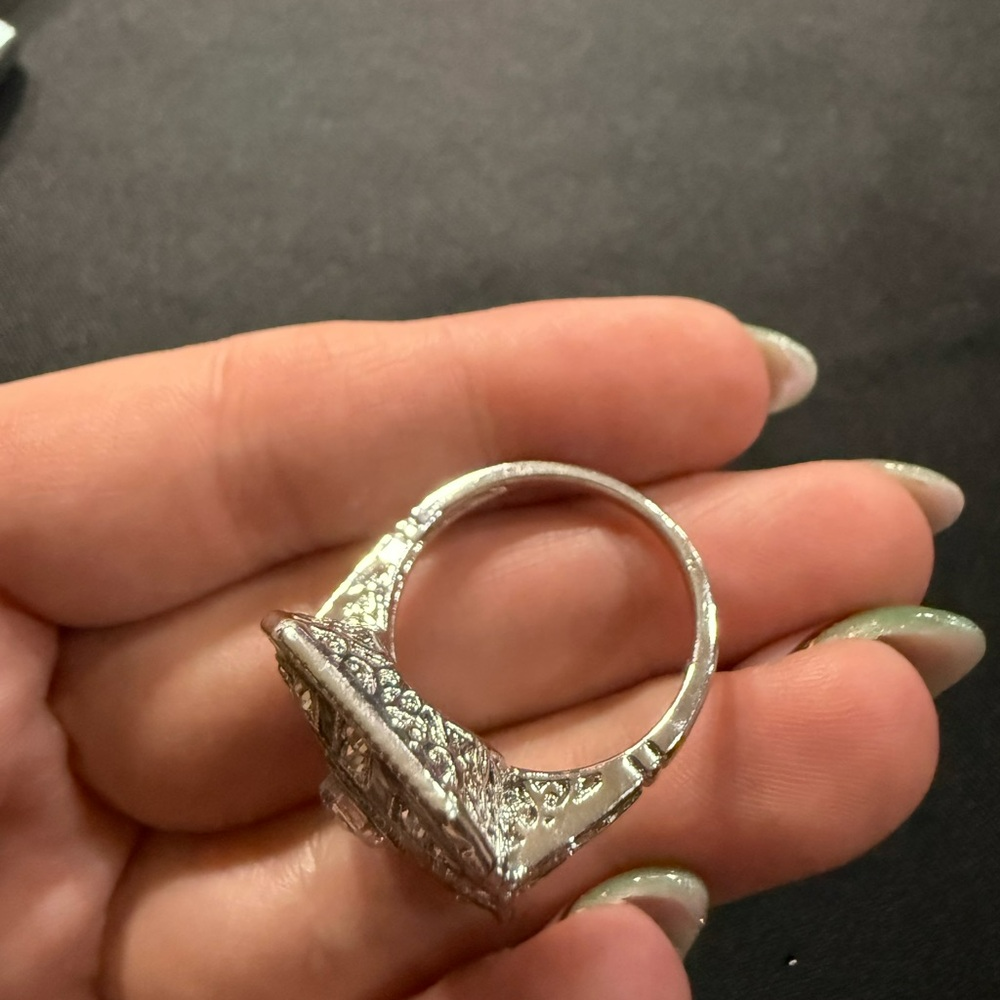 Vintage Art Deco Faux Green Sapphire & CZ Gemstone Ring