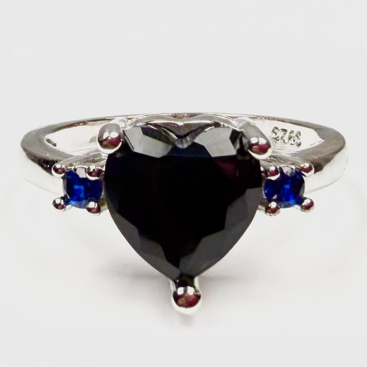 925 Sterling Silver Black Heart Blue Sapphire Ring