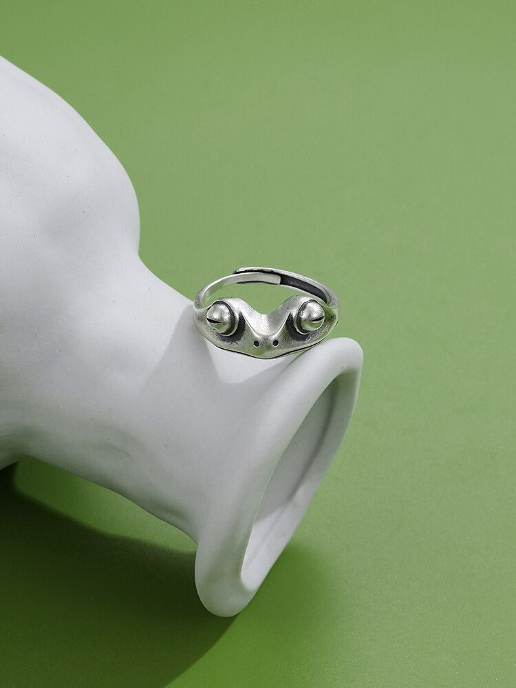 Creative Frog Unique Silver Open Retro Ring