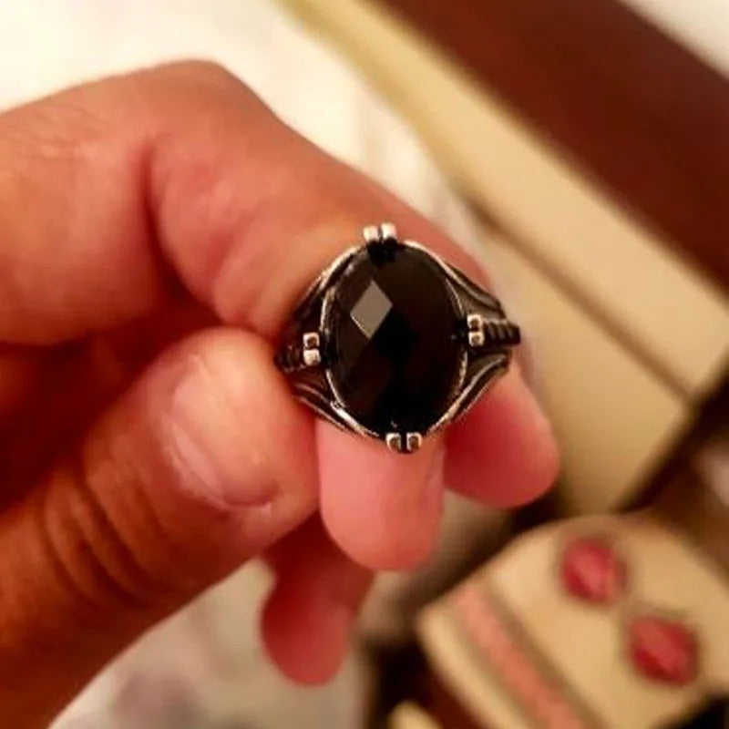 Men's Domineering Black Zircon Turkish Silver Ring