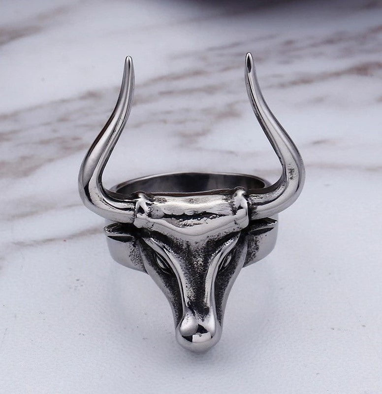 Vintage Bull Horns Skull Open Antique Silver Ring