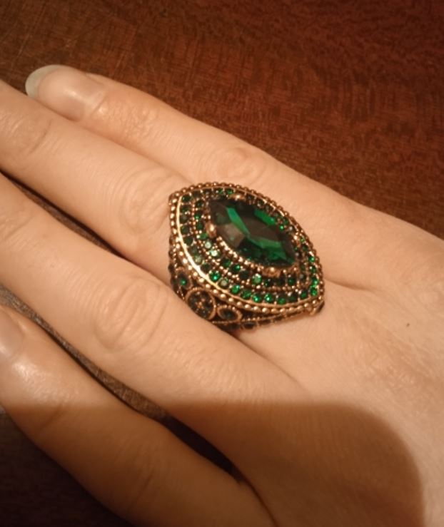 Vintage Bulgaria Green Marquise Antique Gold Ethnic Ring