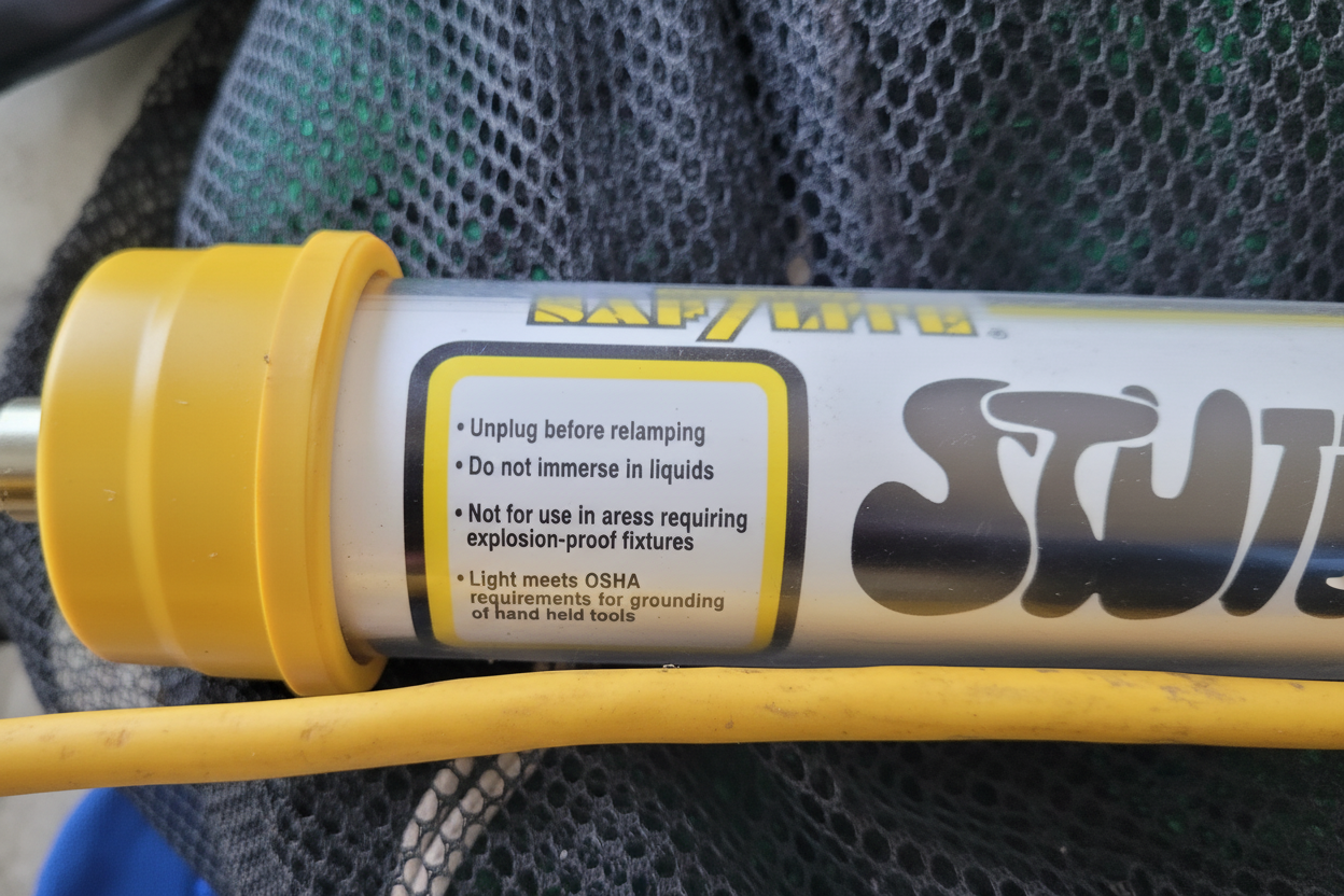 Stubby 120 Volt Fluorescent Work Light