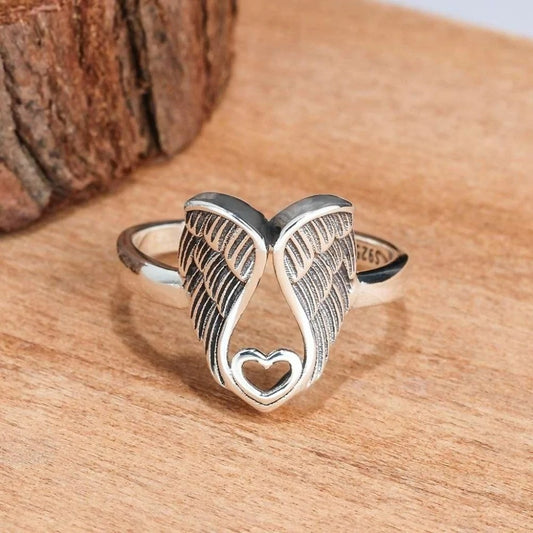 Vintage Angel Wings Amulet Heart-shaped Sterling Silver Ring