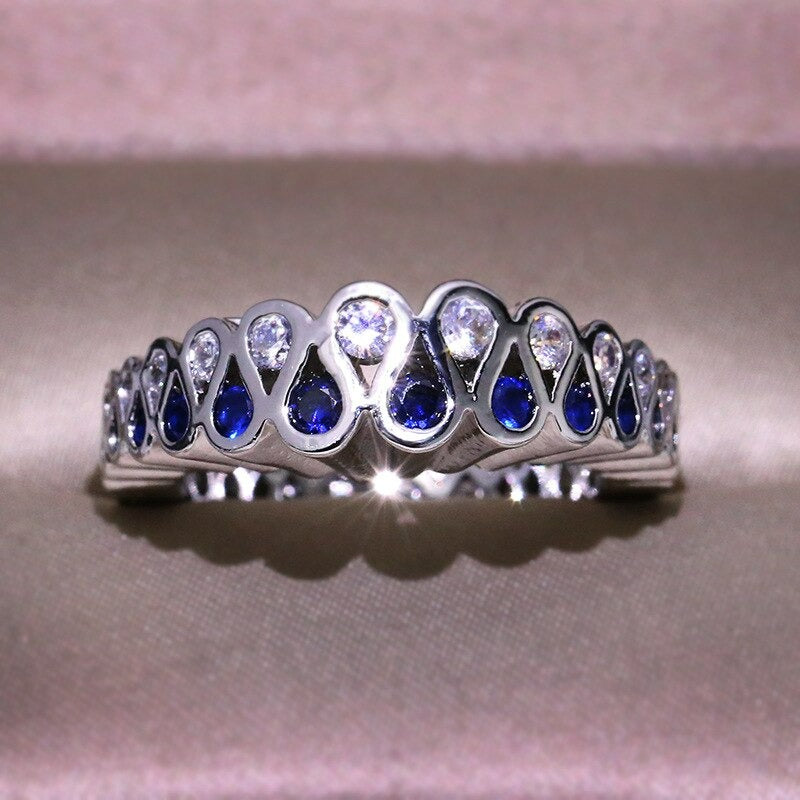 Unique Blue & White Crystal Inlaid Silver Retro Ring